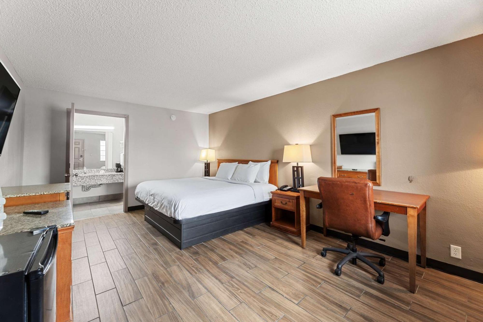 Americas Best Value Inn Fort Worth/Hurst Richland Hills Exterior photo