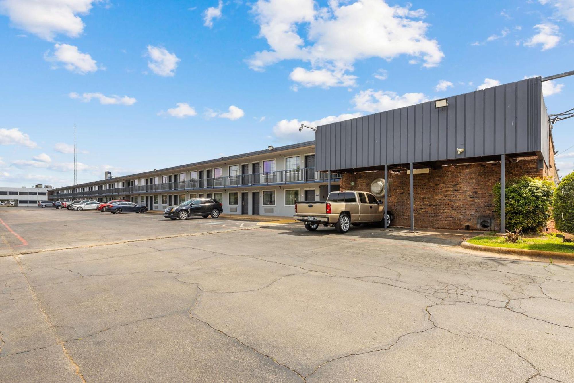 Americas Best Value Inn Fort Worth/Hurst Richland Hills Exterior photo